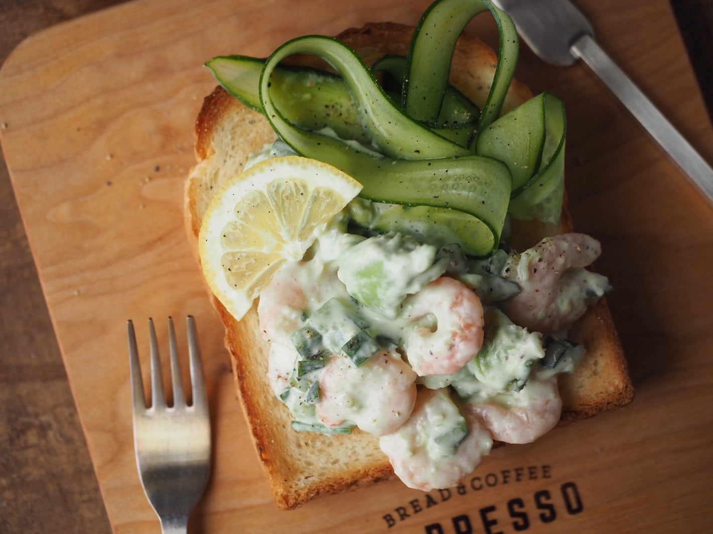 ボリューミーな“ごちそう”食パン／画像提供：LeBRESSO JAPAN INC.