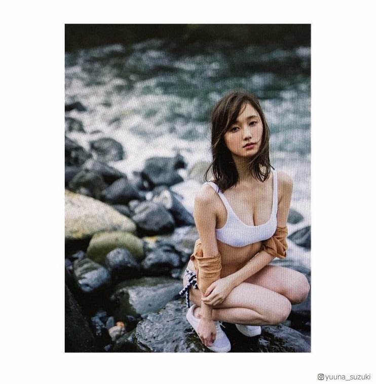 “新・癒しの女神”鈴木友菜、美谷間あらわに大人の色気「ドキッとした」「最高」の声