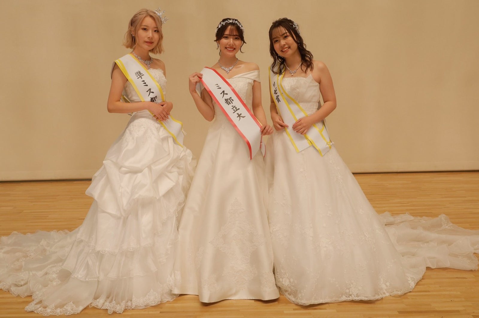 「東京都立大学ミスコンテスト2022」ファイナリスト（提供画像）