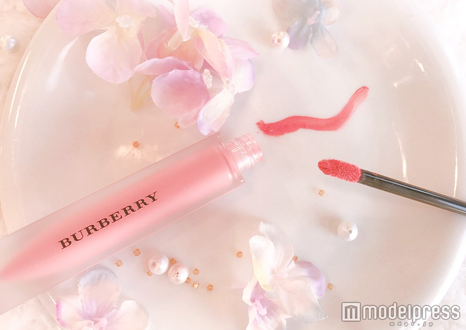 ふんわりクリームテクスチャー（C）モデルプレス