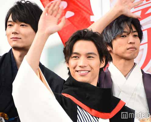 福士蒼汰・中山優馬・古川雄輝ら、男だらけの“曇天祭り”に900人熱狂「ヒロインは優馬」<曇天に笑う>