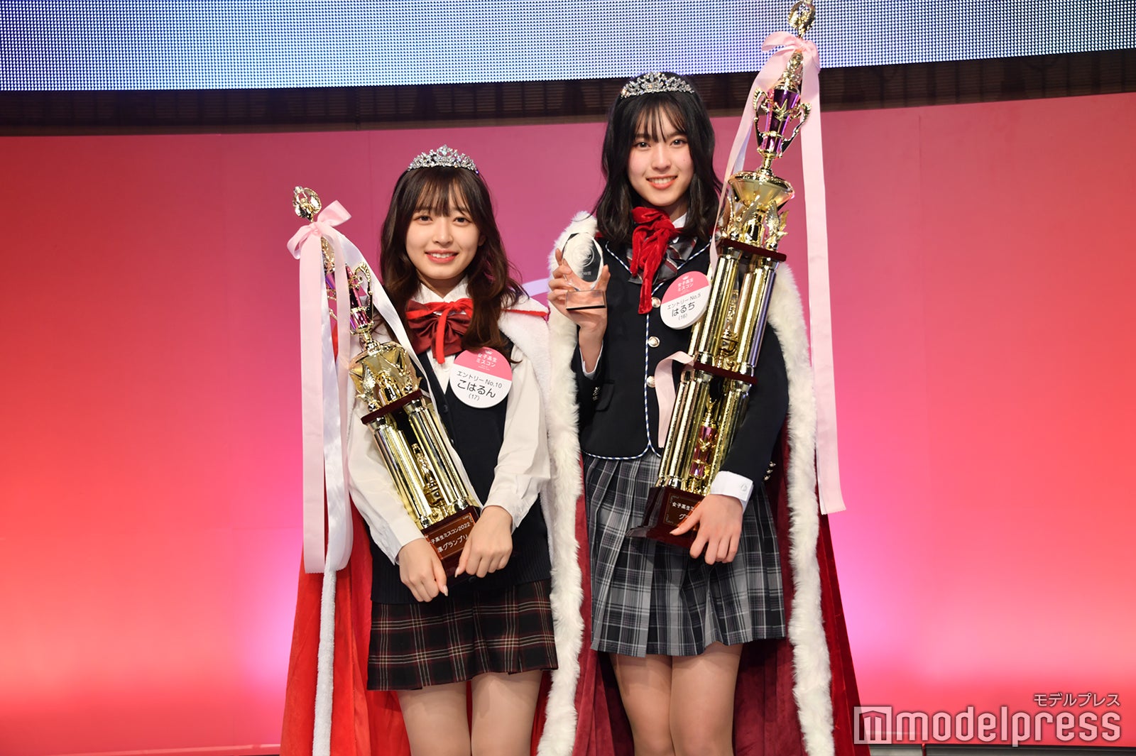 （C）モデルプレス