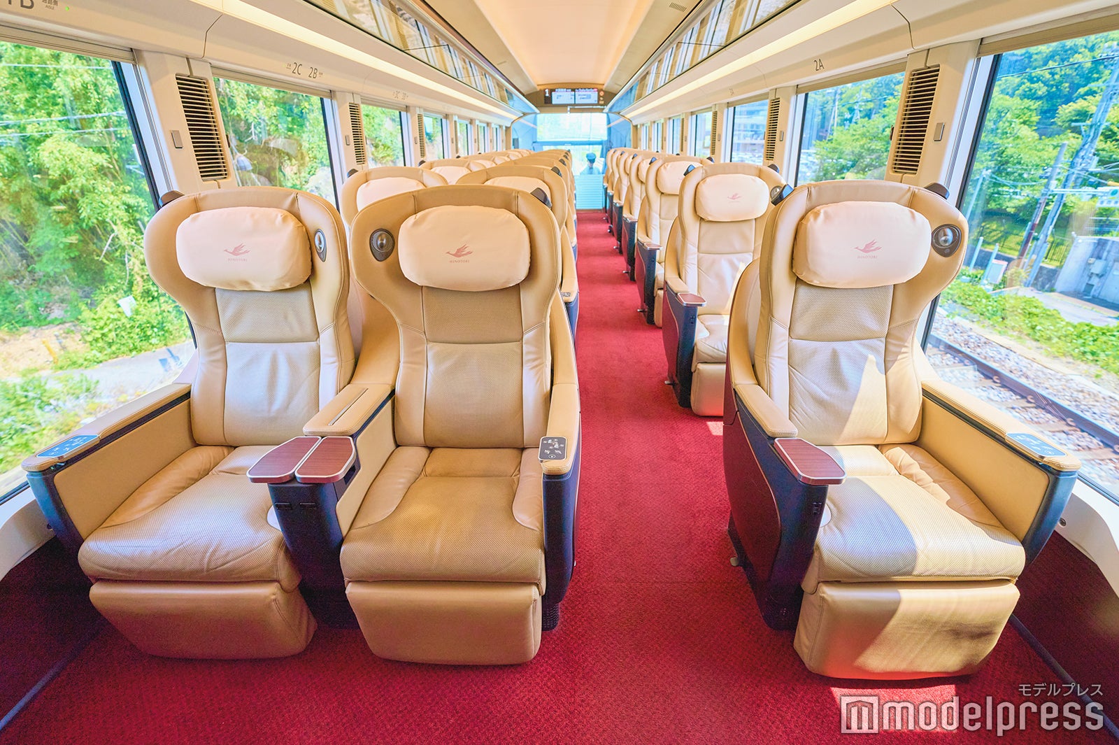 豪華な仕様に須田亜香里も感動（C）モデルプレス