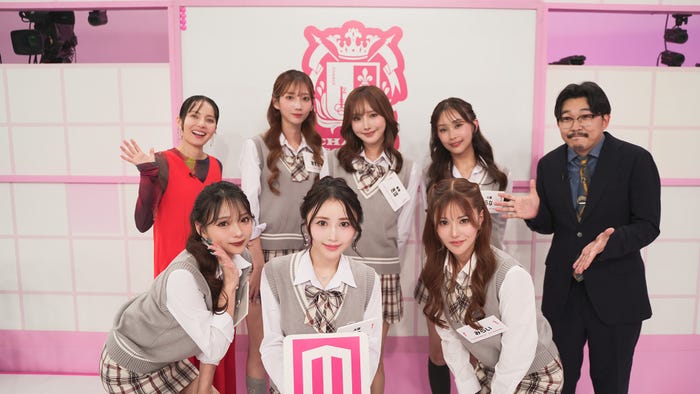 (上段左から)ベッキー、あすか、きほ、らな、伊藤俊介(下段左から)ゆめの、麻央、みらい(提供写真)