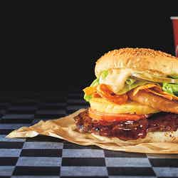 アメリカン・テリヤキバーガーセット¥1,700/画像提供:ユニバーサル・スタジオ・ジャパン