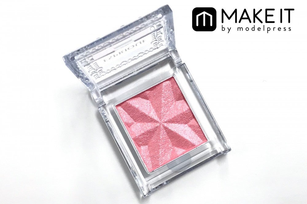 エスプリーク／セレクトアイカラー N／PK801／800円（税抜） (C)メイクイット