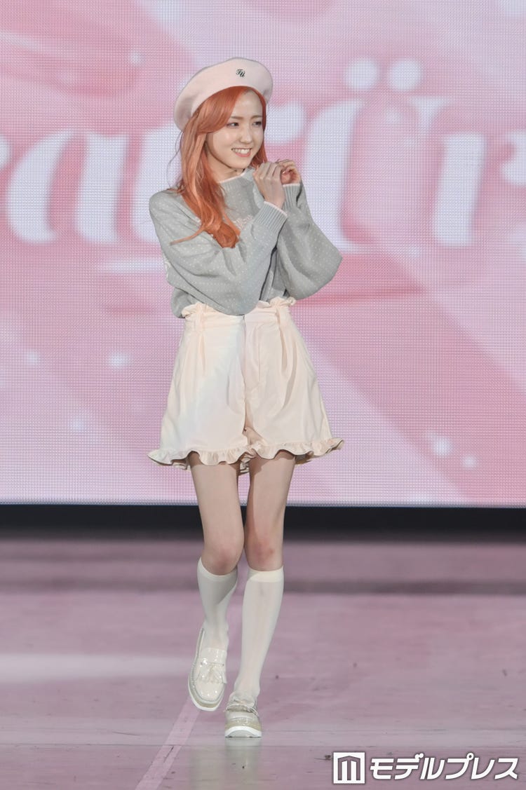 画像21 21 Akb48本田仁美 指ハート 投げキッス あざとい仕草連発にキュン 関西コレクション22a W モデルプレス 画像21 21 Akb48本田仁美 指ハート 投げキッス あざとい仕草連発にキュン 関西コレクション22a W モデルプレス