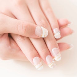 ネイルをするママもしないママも一度は試してみたい セルフで簡単にできるネイルの方法 モデルプレス