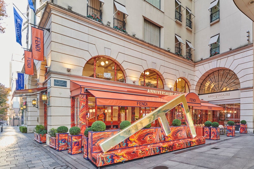 「フェンディ カフェ」東京・青山に限定復活、ケーキセットや特別フルコース提供