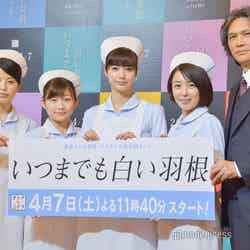 （左から）さとうほなみ、伊藤沙莉、新川優愛、酒井美紀、加藤雅也 （C）モデルプレス
