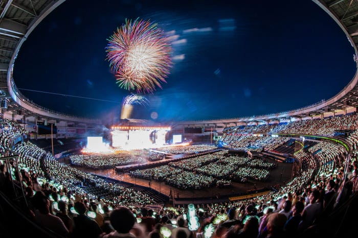 NiziU/撮影:田中聖太郎