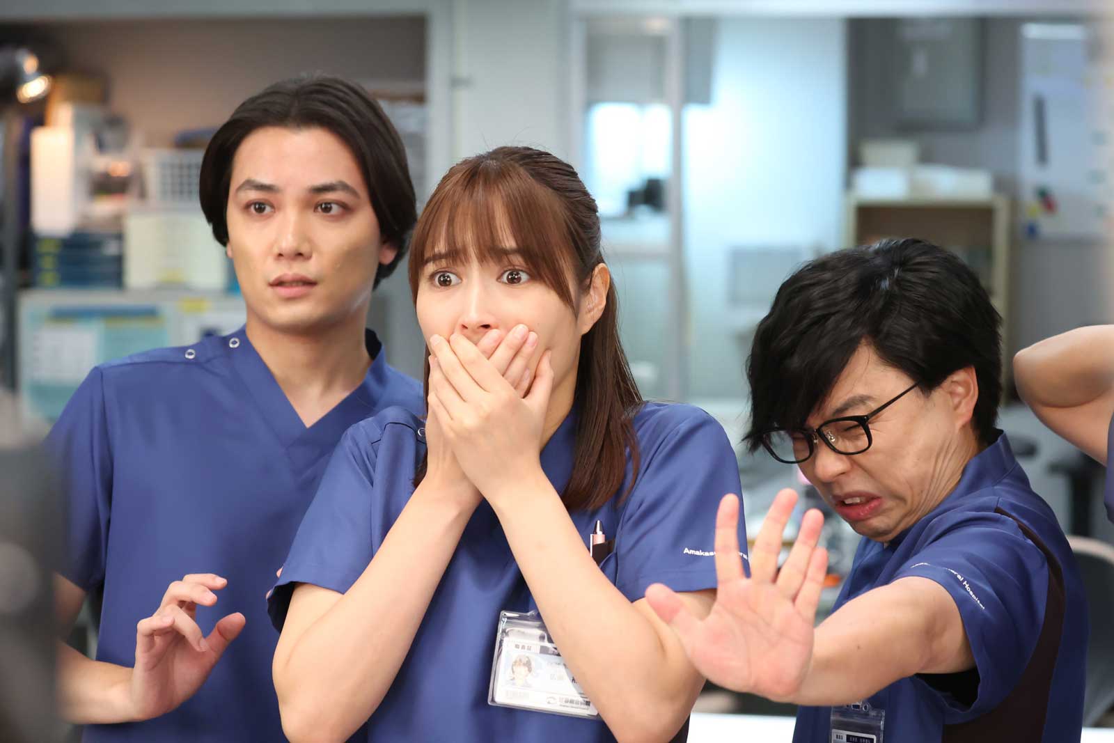 矢野聖人、広瀬アリス、浜野謙太／「ラジエーションハウスⅡ～放射線科の診断レポート～」特別編より （C）フジテレビ