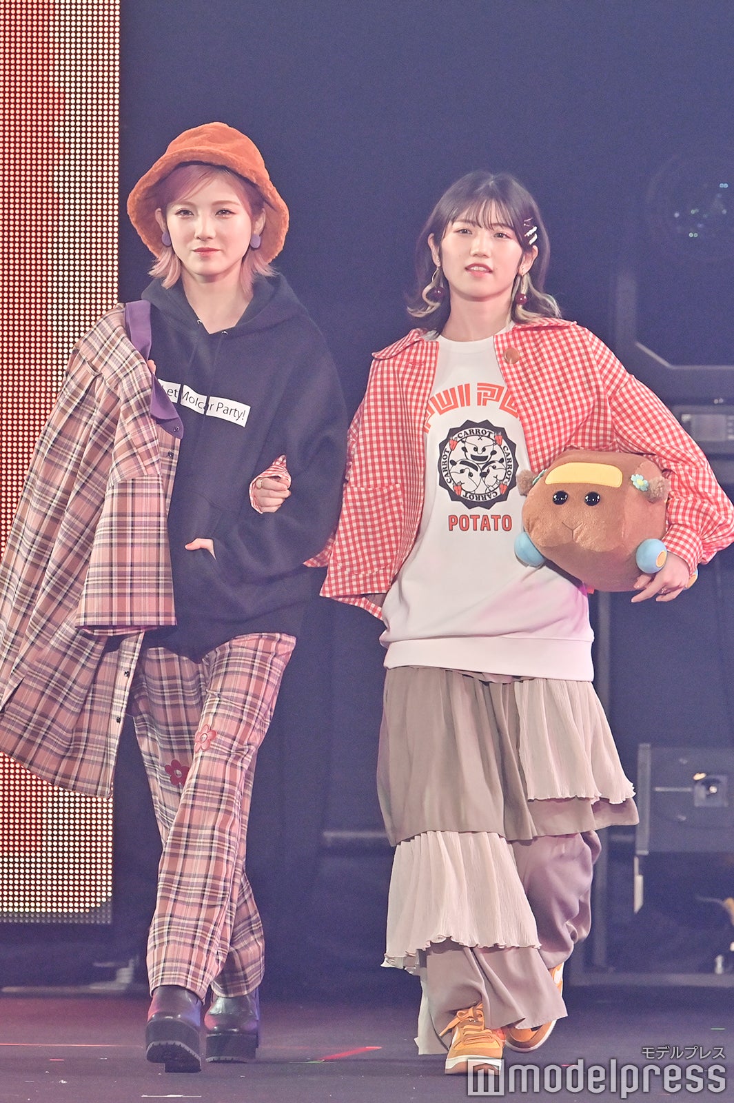 （C）モデルプレス