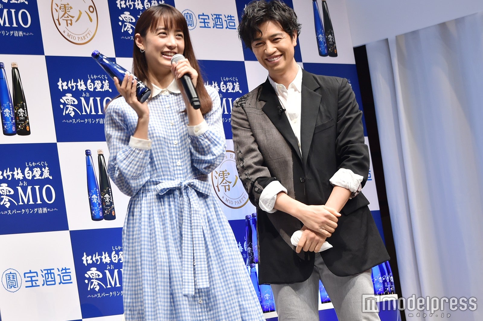 山本美月、斎藤工 （C）モデルプレス