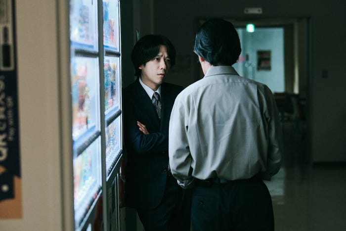 二宮和也「インフォーマ -闇を生きる獣たち-」(C)AbemaTV,Inc.