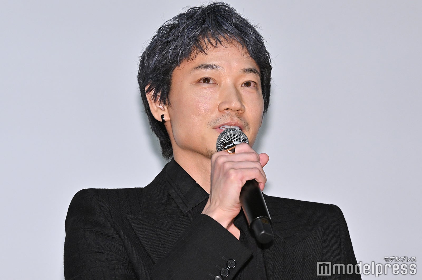 綾野剛（C）モデルプレス