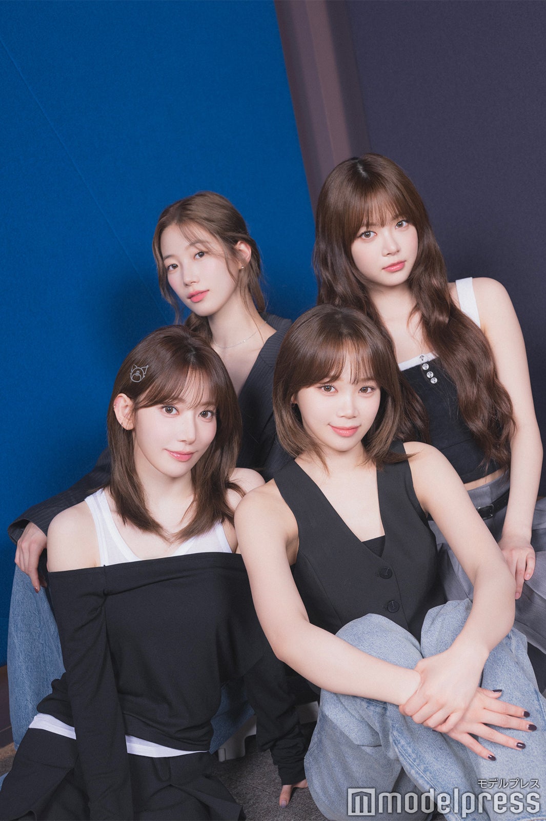 LE SSERAFIM／（左上から時計回りに）KAZUHA（カズハ）、HONG EUNCHAE（ホン・ウンチェ）、KIM CHAEWON（キム・チェウォン）、SAKURA（サクラ）※HUH YUNJIN（ホ・ユンジン）は不在（C）モデルプレス