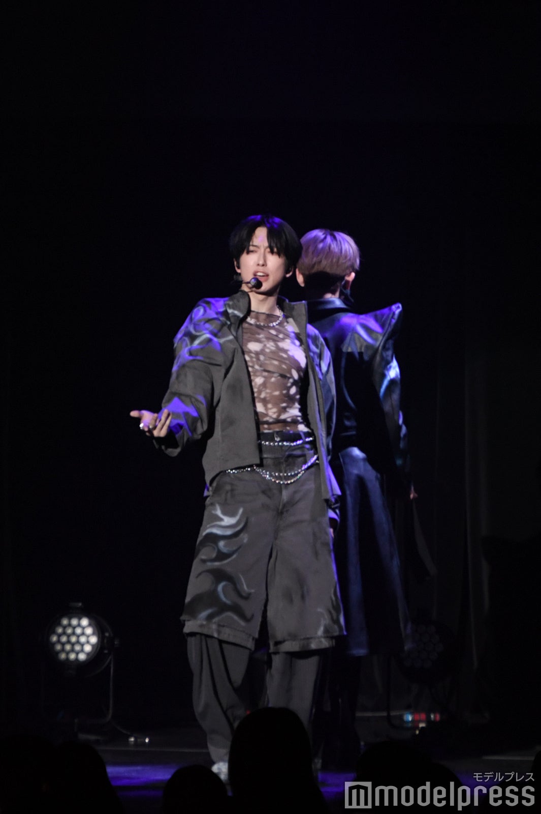&TEAM「Go in Blind (月狼)」のパフォーマンス（C）モデルプレス
