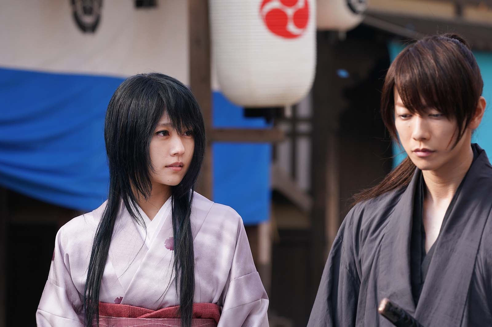 有村架純、佐藤健（C）和月伸宏／集英社（C）2020 映画「るろうに剣心　最終章 The Final」製作委員会