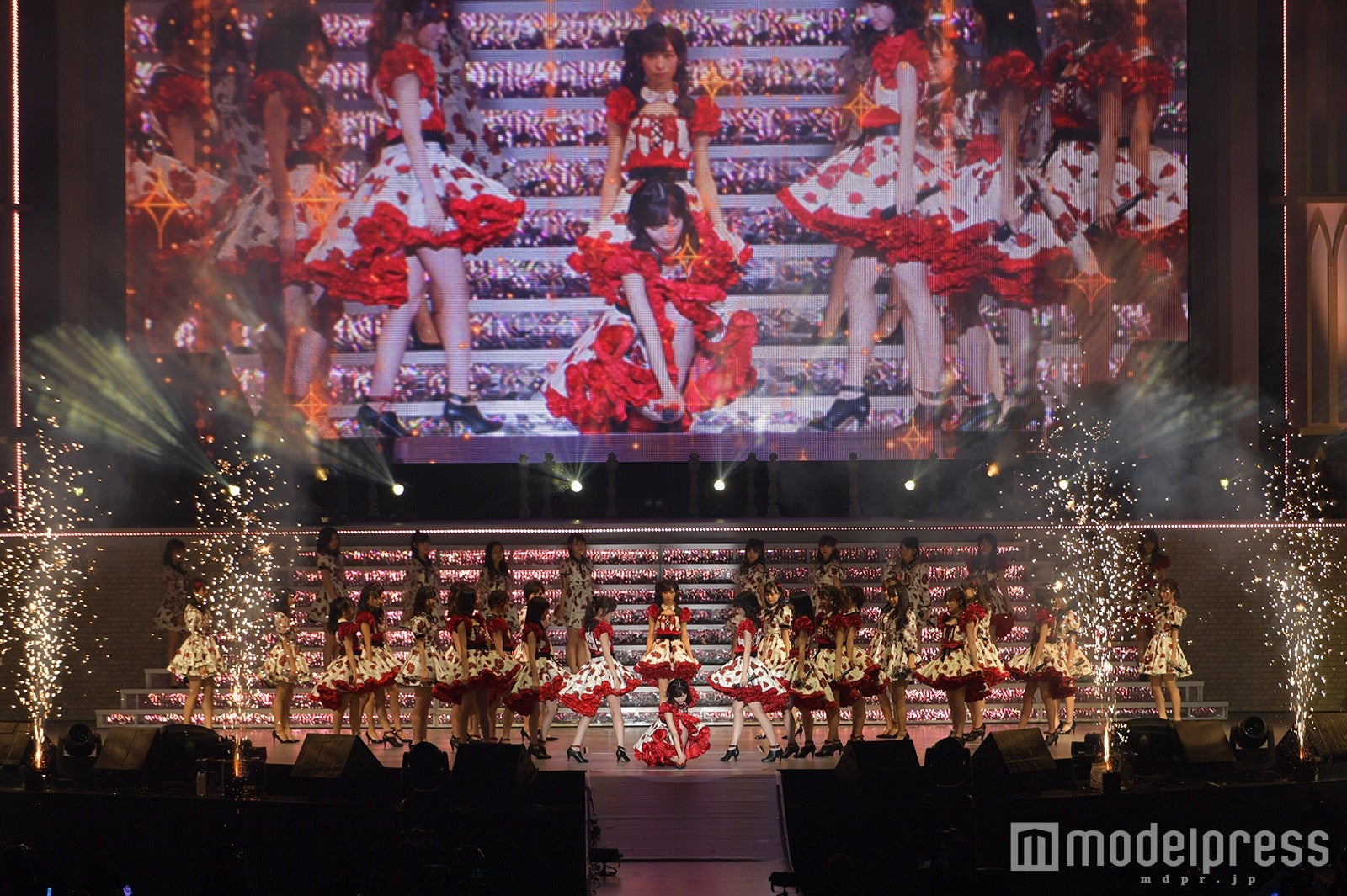 「渡辺麻友卒業コンサート～みんなの夢が叶いますように～」（C）モデルプレス