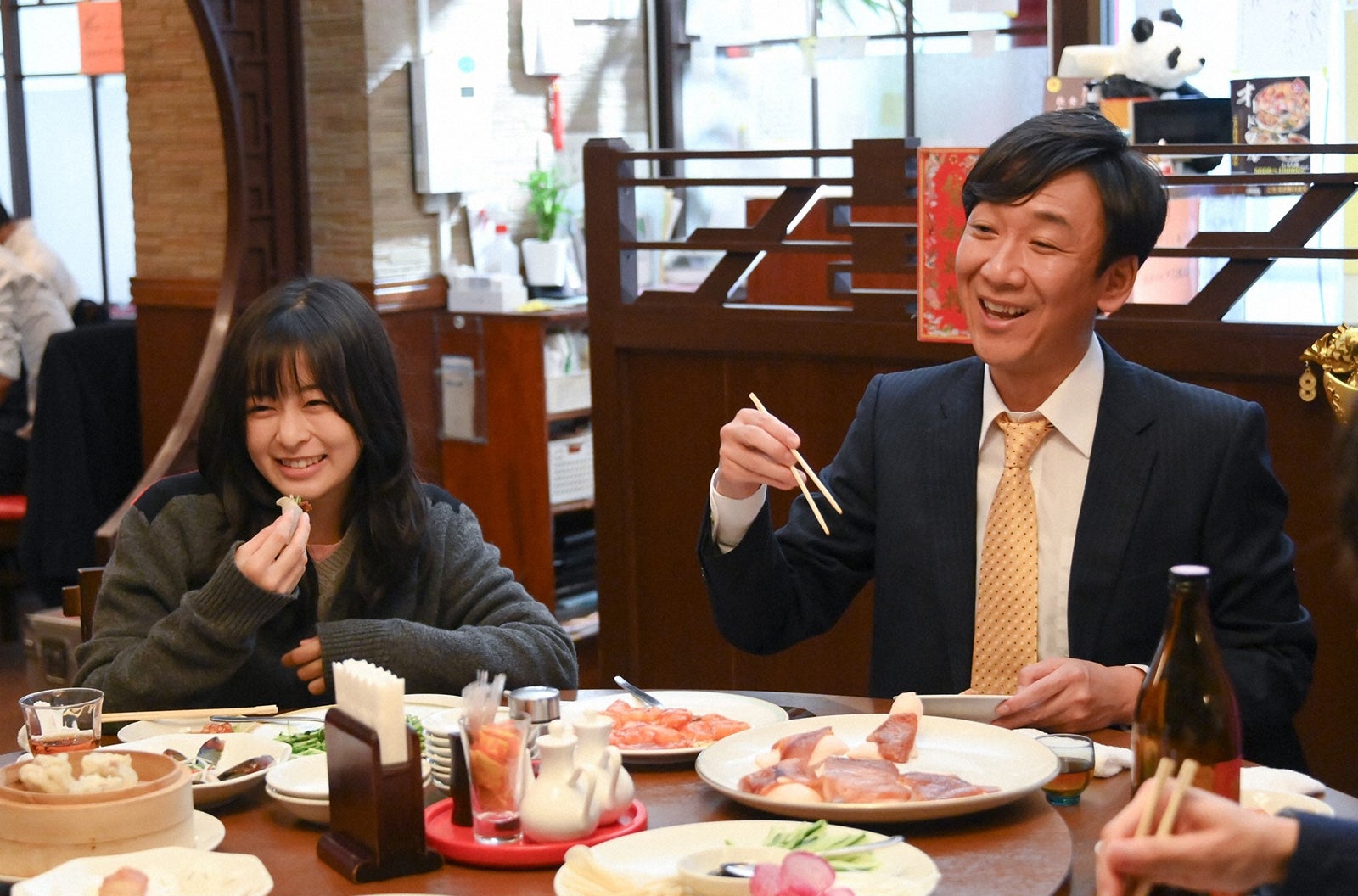 森七菜、飯塚悟志／「この恋あたためますか」第4話より（C）TBS