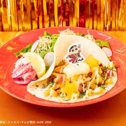 超華麗(ちょうカレー)!!情熱のトルティーヤ 税込1,890円(C)臼井儀人/双葉社・シンエイ・テレビ朝日・ADK 2025