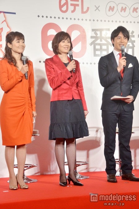 (左から)NHKの有働由美子アナ、武内陶子アナ、日テレの桝太一アナ