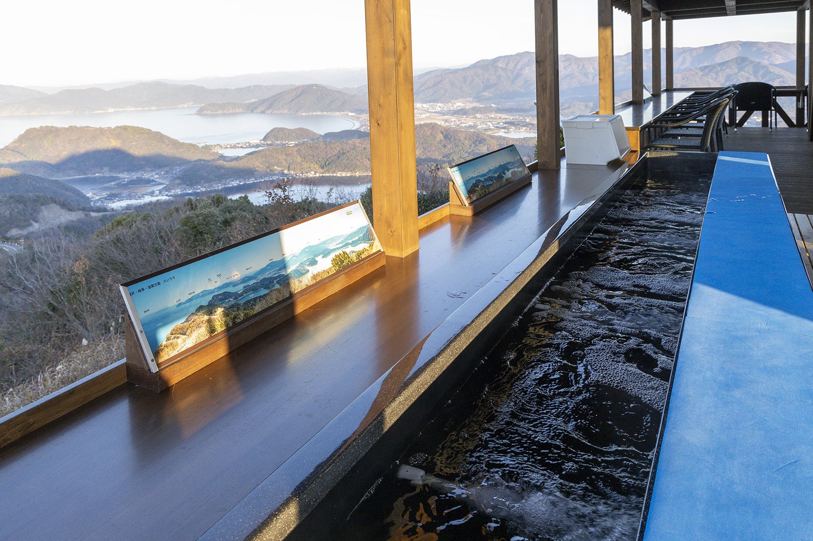 三方五湖に浮かぶ天空のテラス／画像提供：レインボーライン