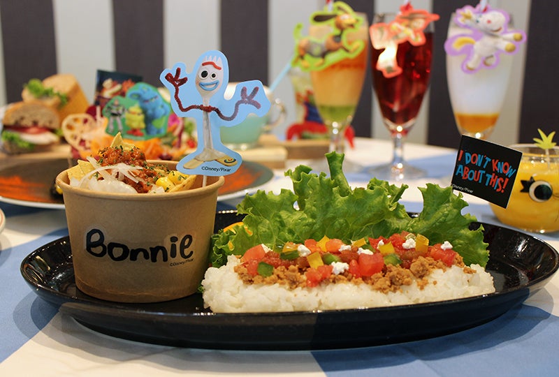 ＜フォーキー＞ボクはおもちゃじゃないタコライスプレート　1,690円（提供画像）