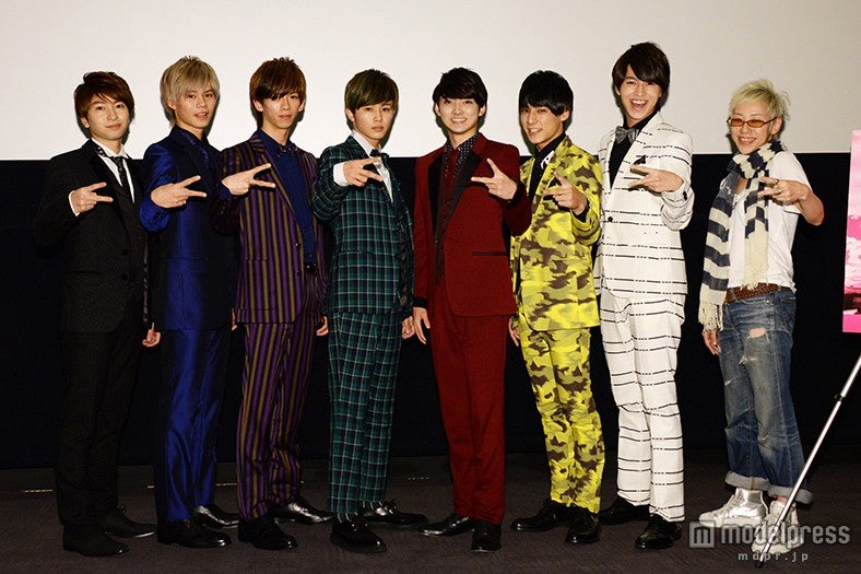 （左から）コーイチ、カイ、リョウガ、タクヤ、ユーキ、ユースケ、タカシ、福山桜子監督