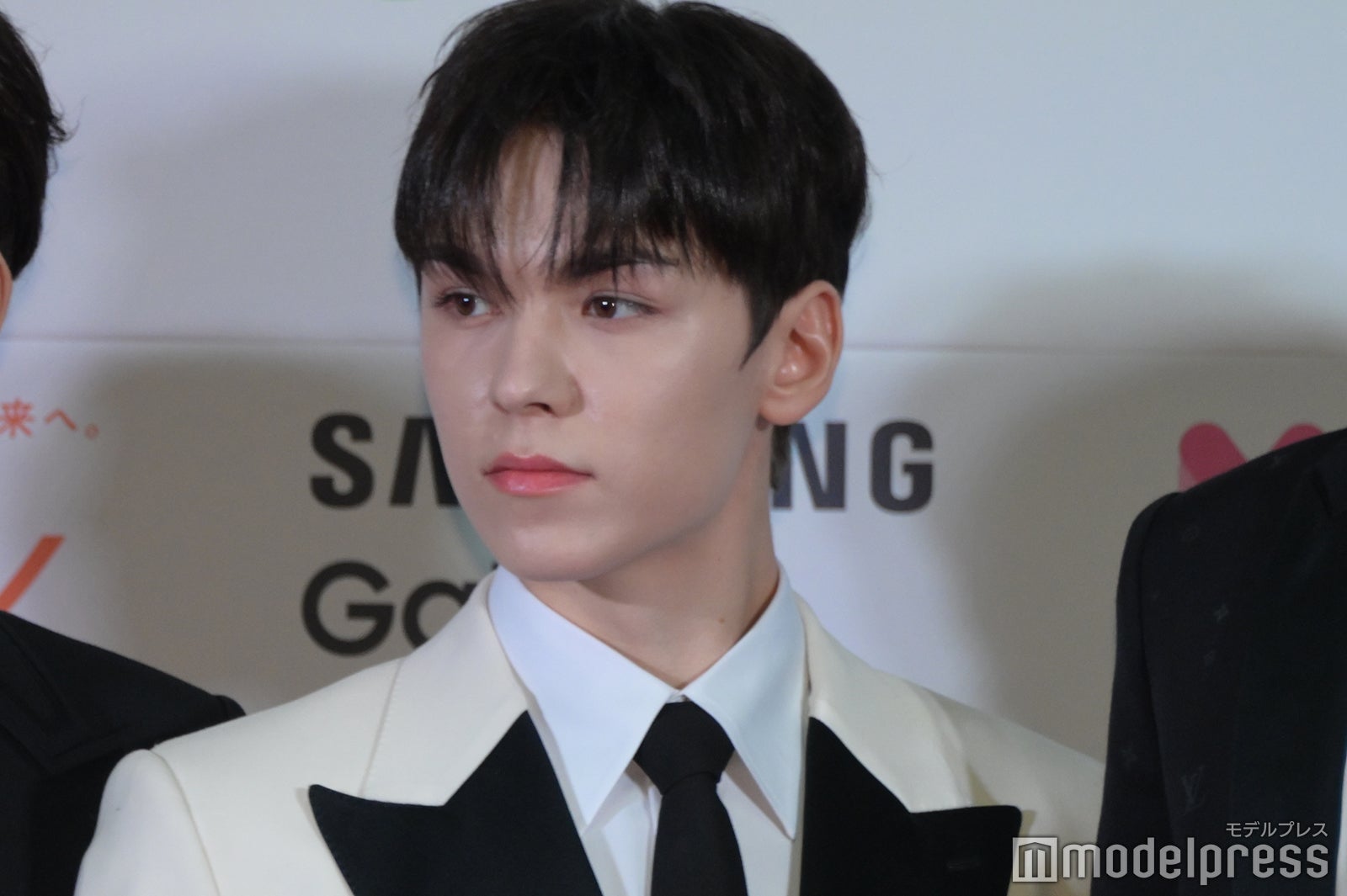 VERNON（バーノン）／SEVENTEEN（C）モデルプレス