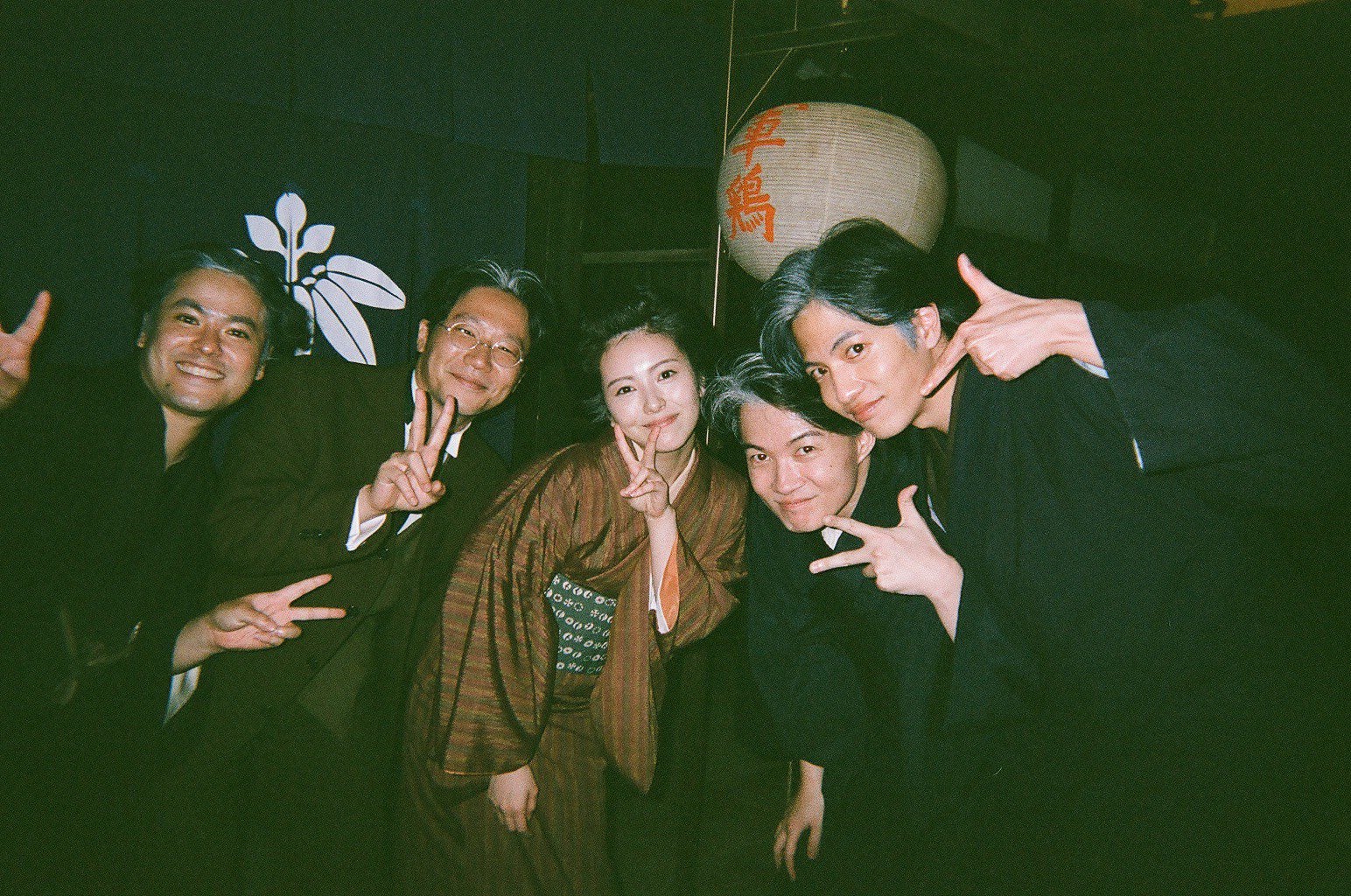 浜辺美波公式Xより