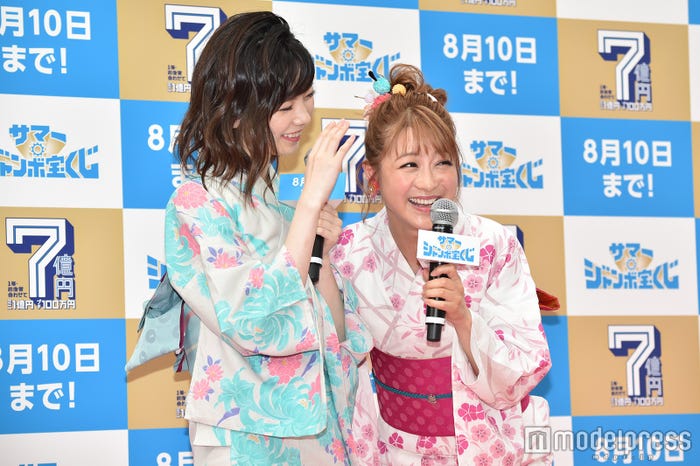 島崎遥香、鈴木奈々(C)モデルプレス