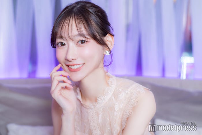 あまのえま「桃李」(C)モデルプレス