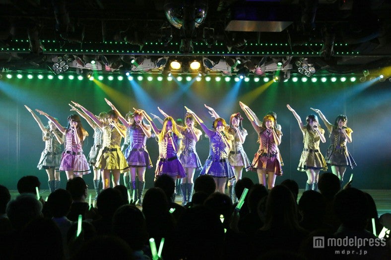 「RESET」公演千秋楽の様子（C）AKS