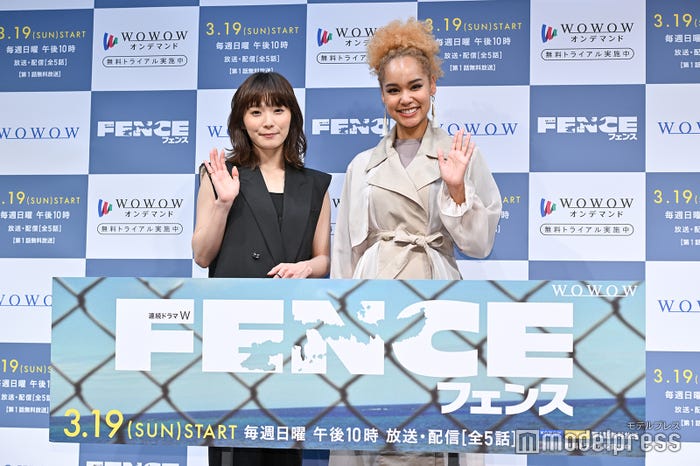 松岡茉優、宮本エリアナ(C)モデルプレス