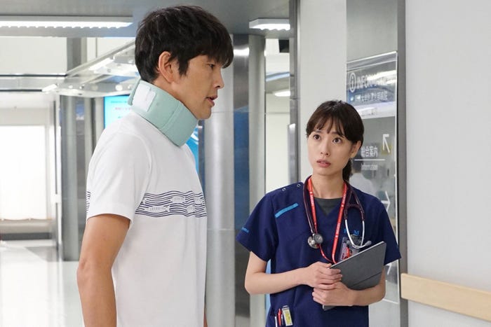 丸山智己、戸田恵梨香/「コード・ブルー」(C)フジテレビ)