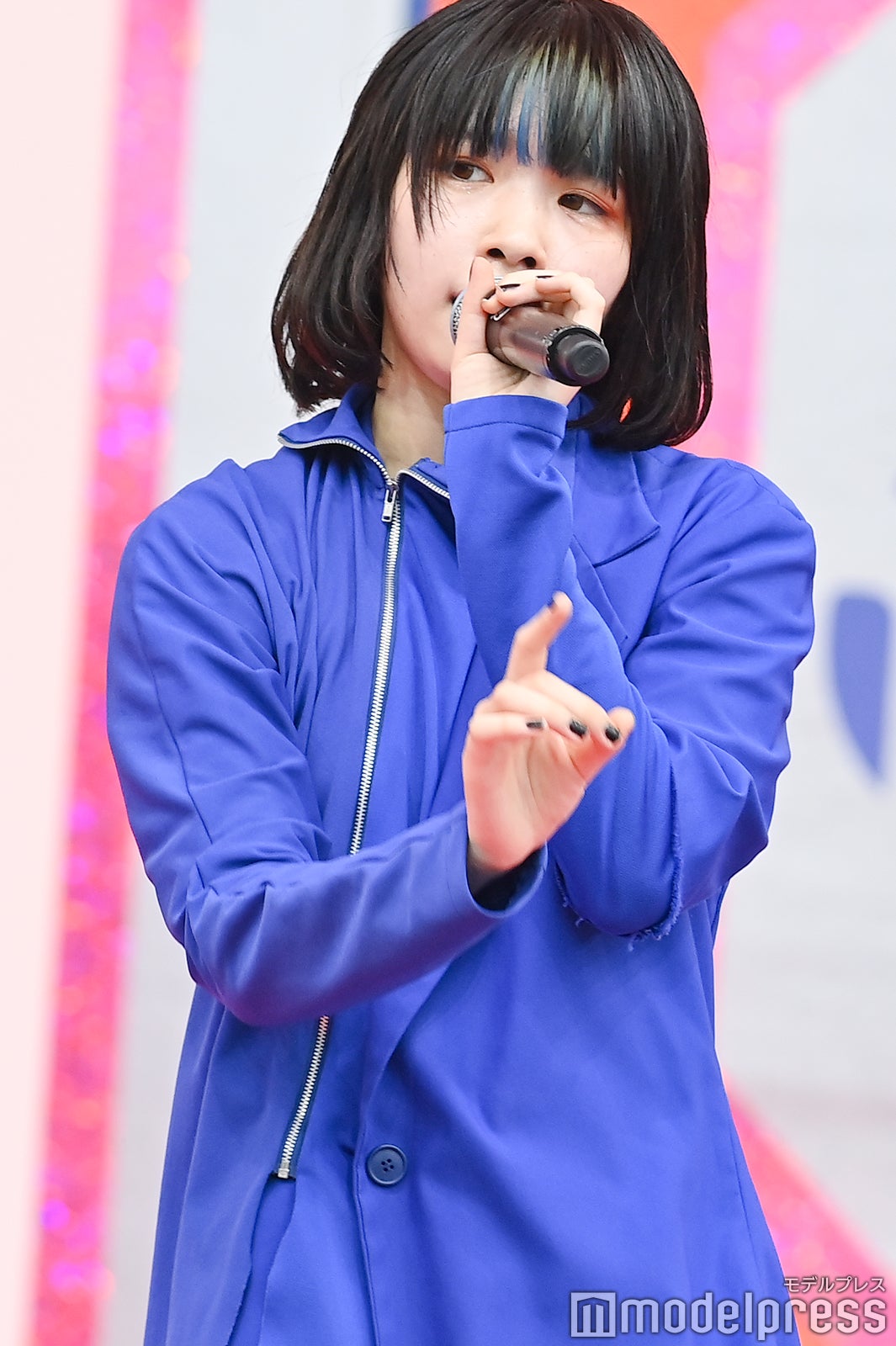 CARRY LOOSE（C）モデルプレス