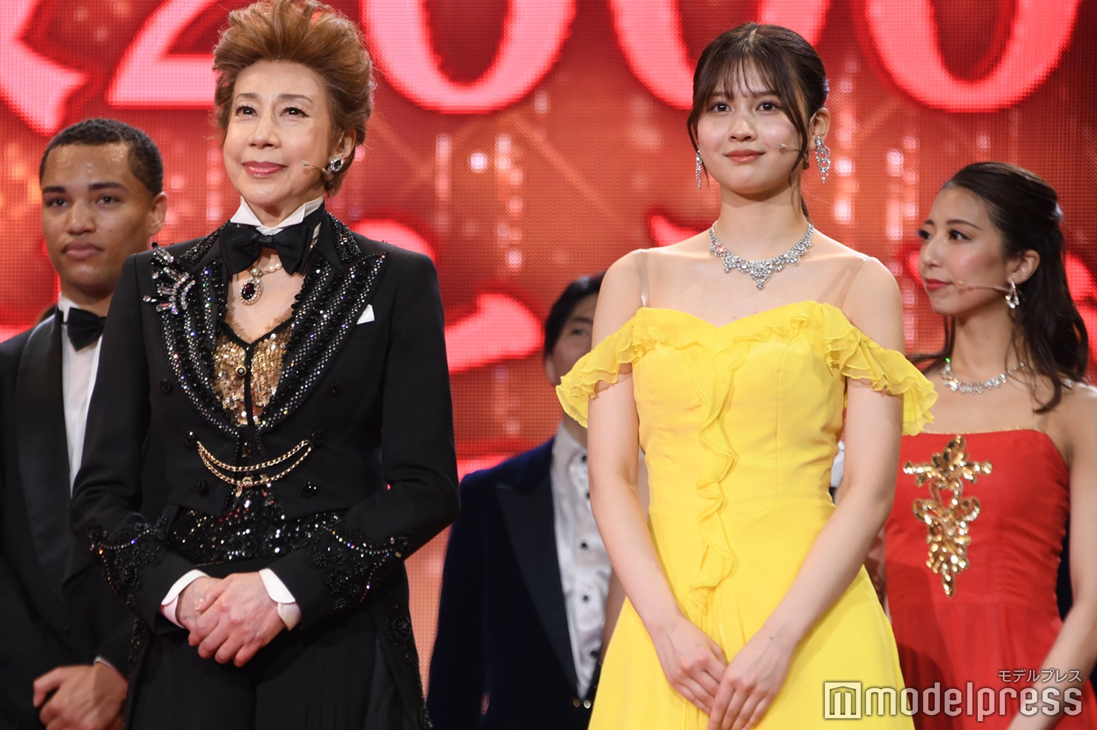 前田美波里、中村麗乃（C）モデルプレス