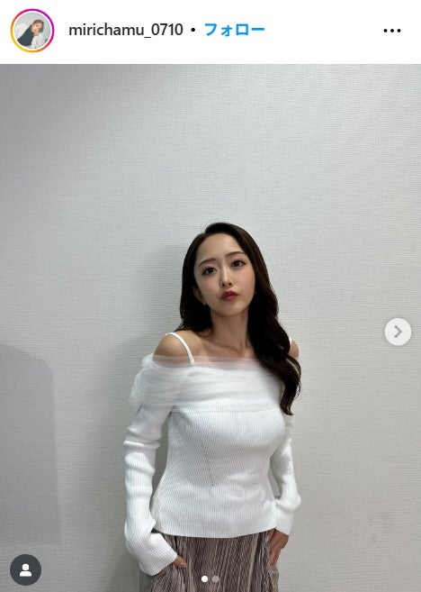 みりちゃむ公式Instagramより