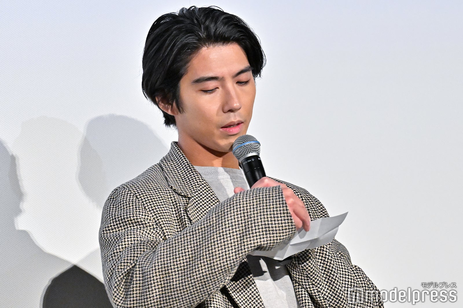 賀来賢人（C）モデルプレス