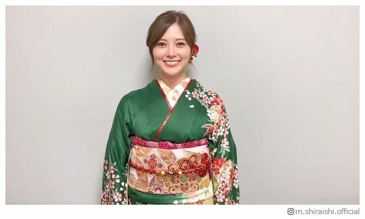 白石麻衣、晴れ着姿で2022年の目標明かす「今年も綺麗」「女神」の声