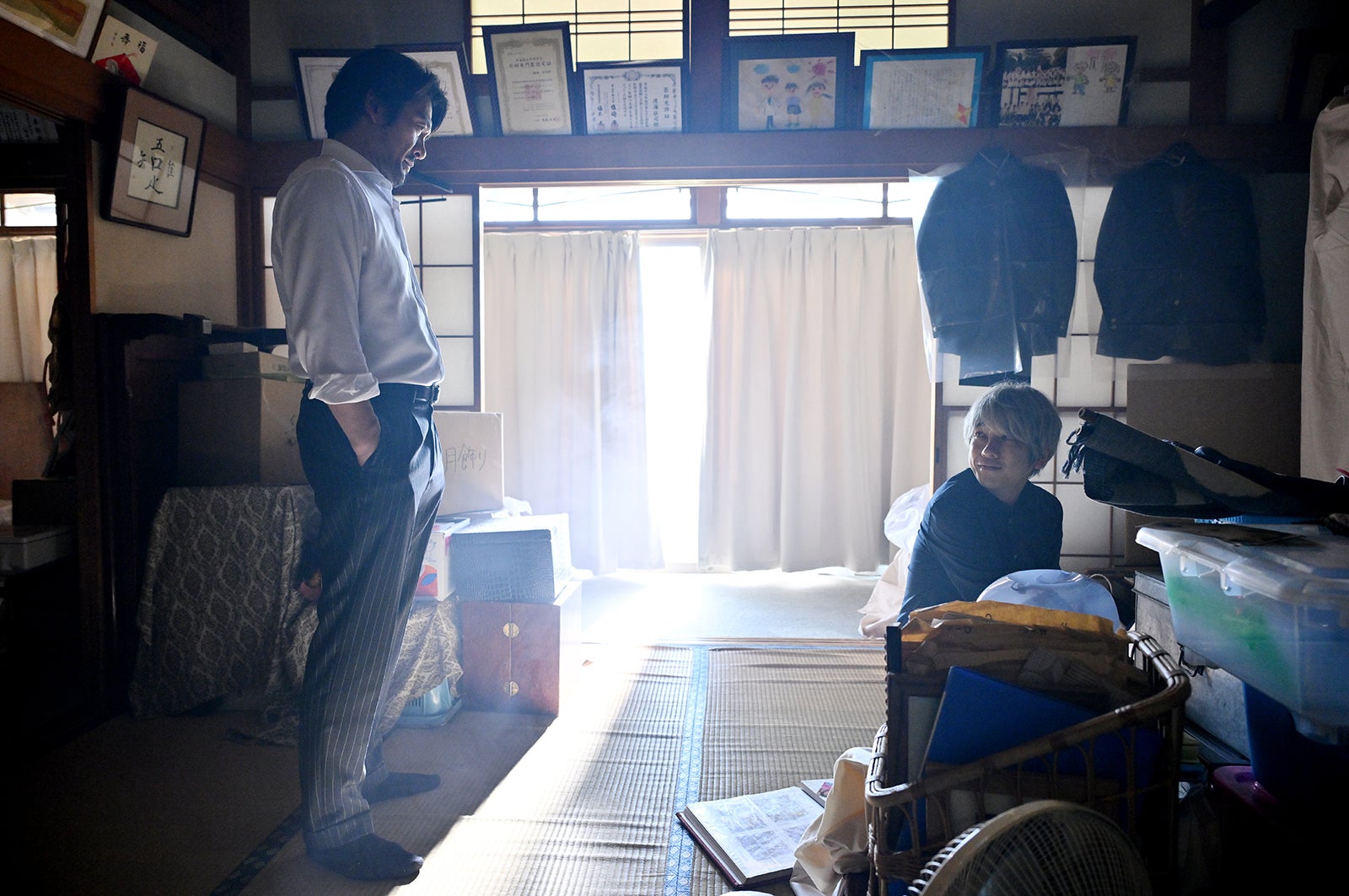 内野聖陽、二宮和也「ブラックペアン シーズン２」第8話より（C）TBS