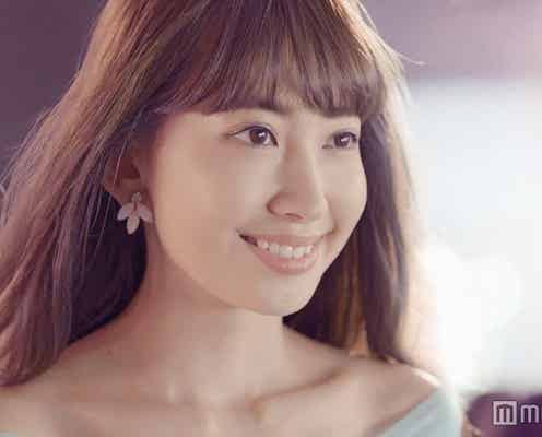 小嶋陽菜「ちょっと大人な私」開花 ミニドレスで美脚を披露
