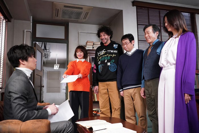 田中圭、門脇麦、ロイック・ガルニエ、前野朋哉、平田満、瀧内公美/「リバーサルオーケストラ」第4話より(C)日本テレビ