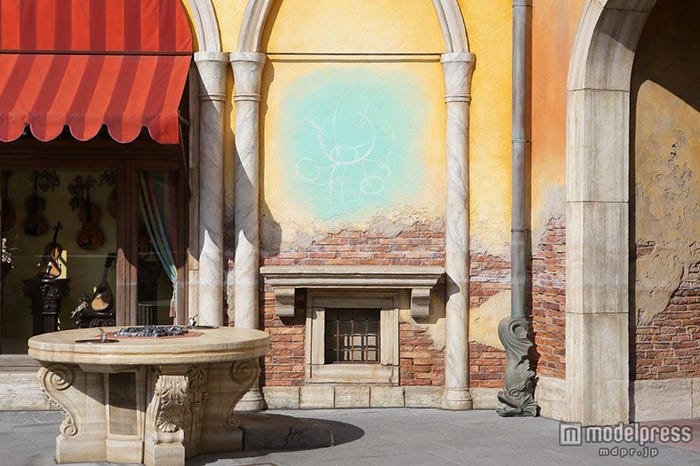 ジェラトーニが描いた絵※2014年6月に描かれたもの(C)Disney