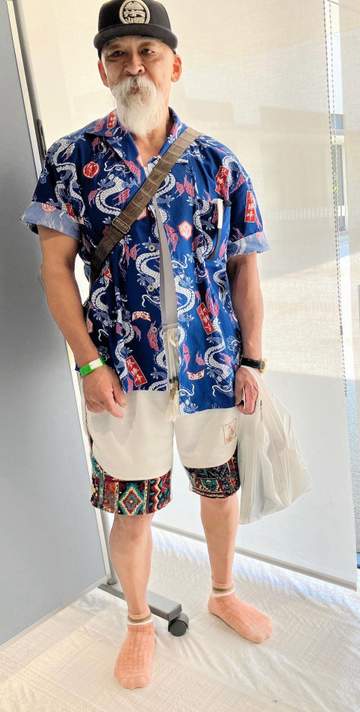 琴栄峰と琴勝峰の父“亀仙人”が巡業で息子にエール「何しろケガがないように」兄弟ファッションを披露【大相撲】