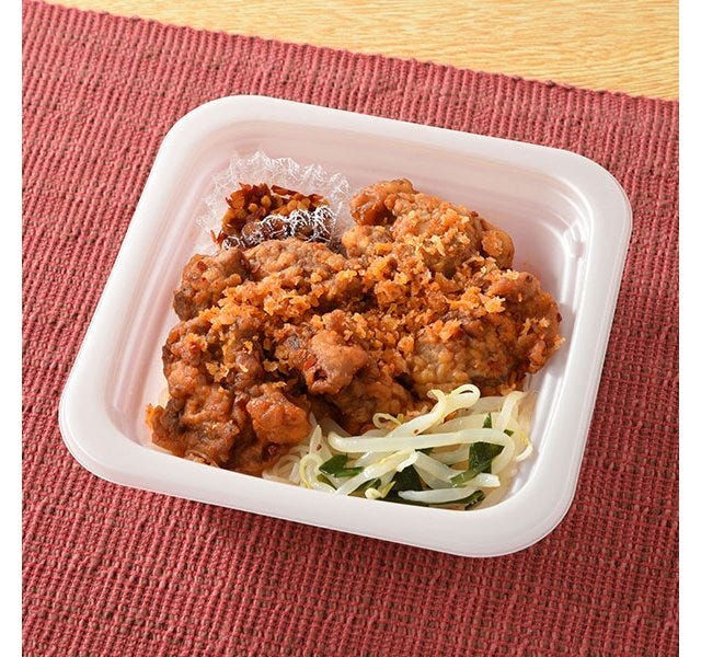 ファミリーマート　ファミマ　菰田シェフ監修シリーズ　第6弾　本格四川風唐揚げ　辣子鶏（ラーズーチー）