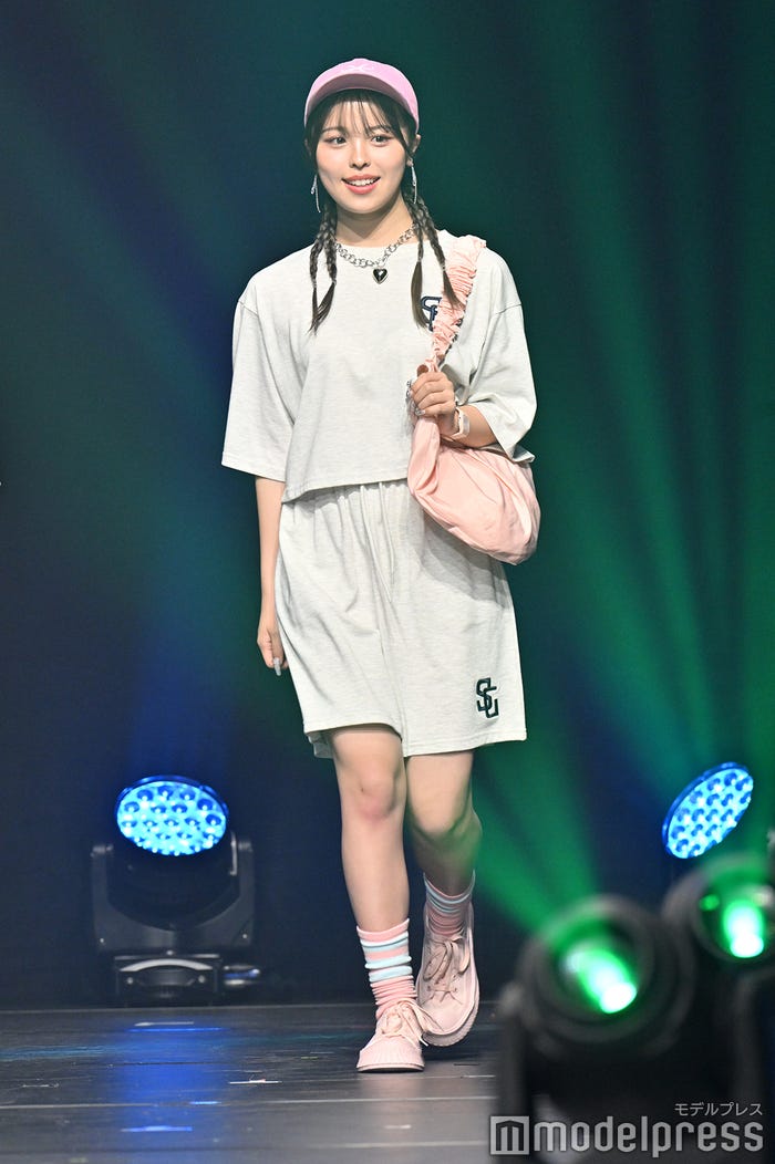 おさき(C)モデルプレス