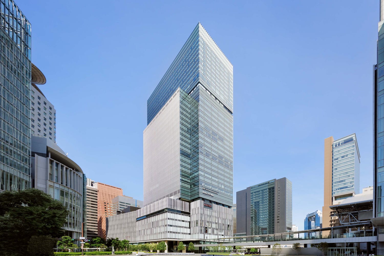 「大阪ステーションホテル」JPタワー大阪内に誕生 高層階から眺望を楽しむ全418室